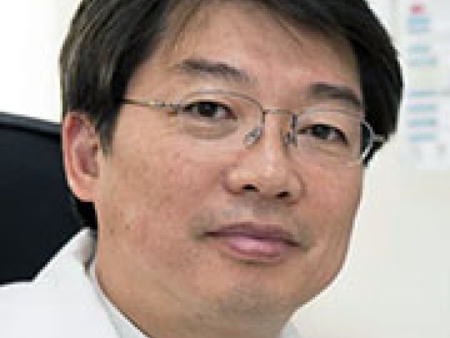 Prof. Chae-Seo Rhee (Korea)